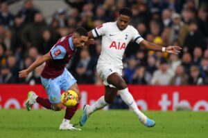 Tottenham vs Burnley (03:00 – 06/01) | Xem lại trận đấu