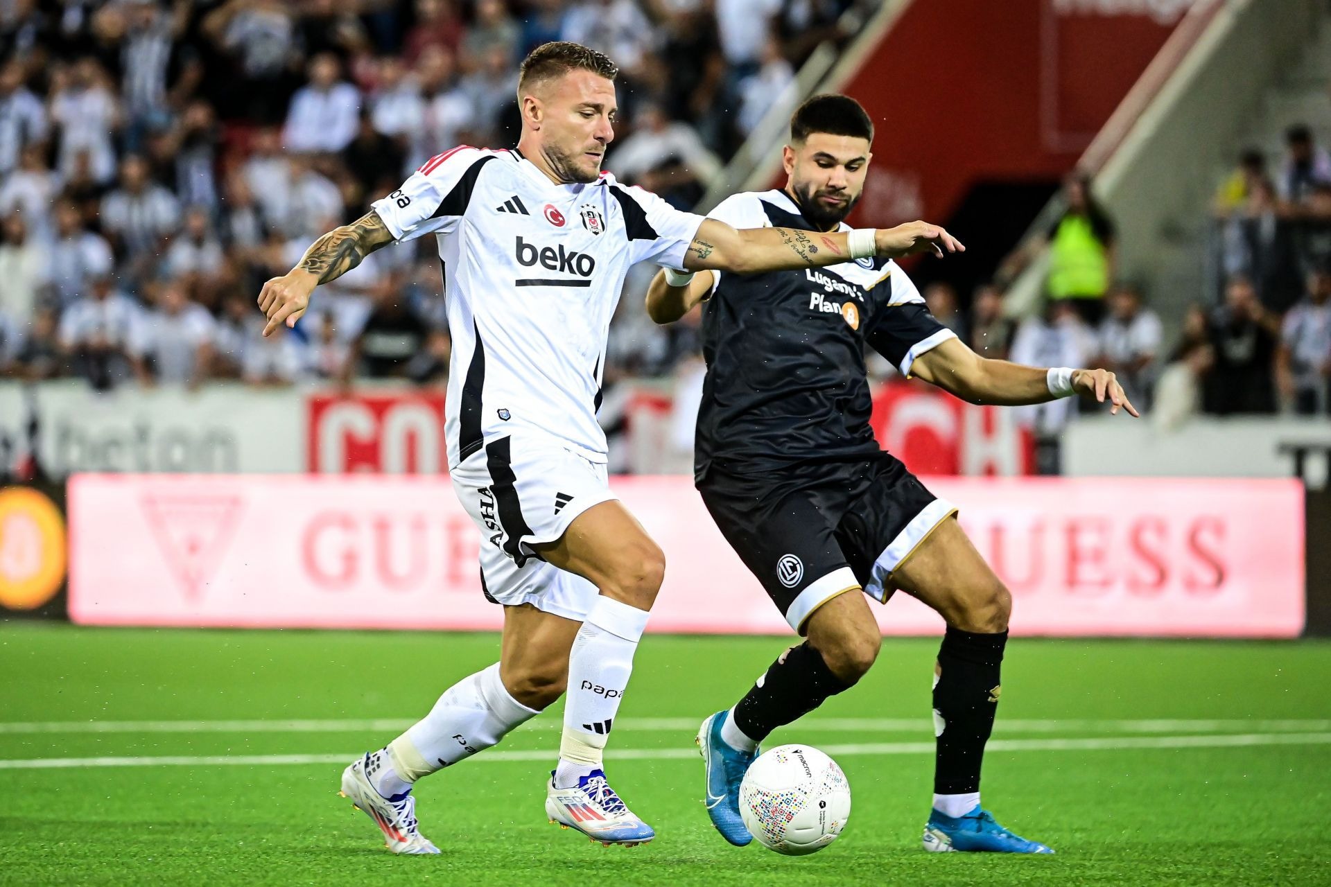 Nhận định soi kèo Twente vs Besiktas lúc 03h00 ngày 31/1/2025