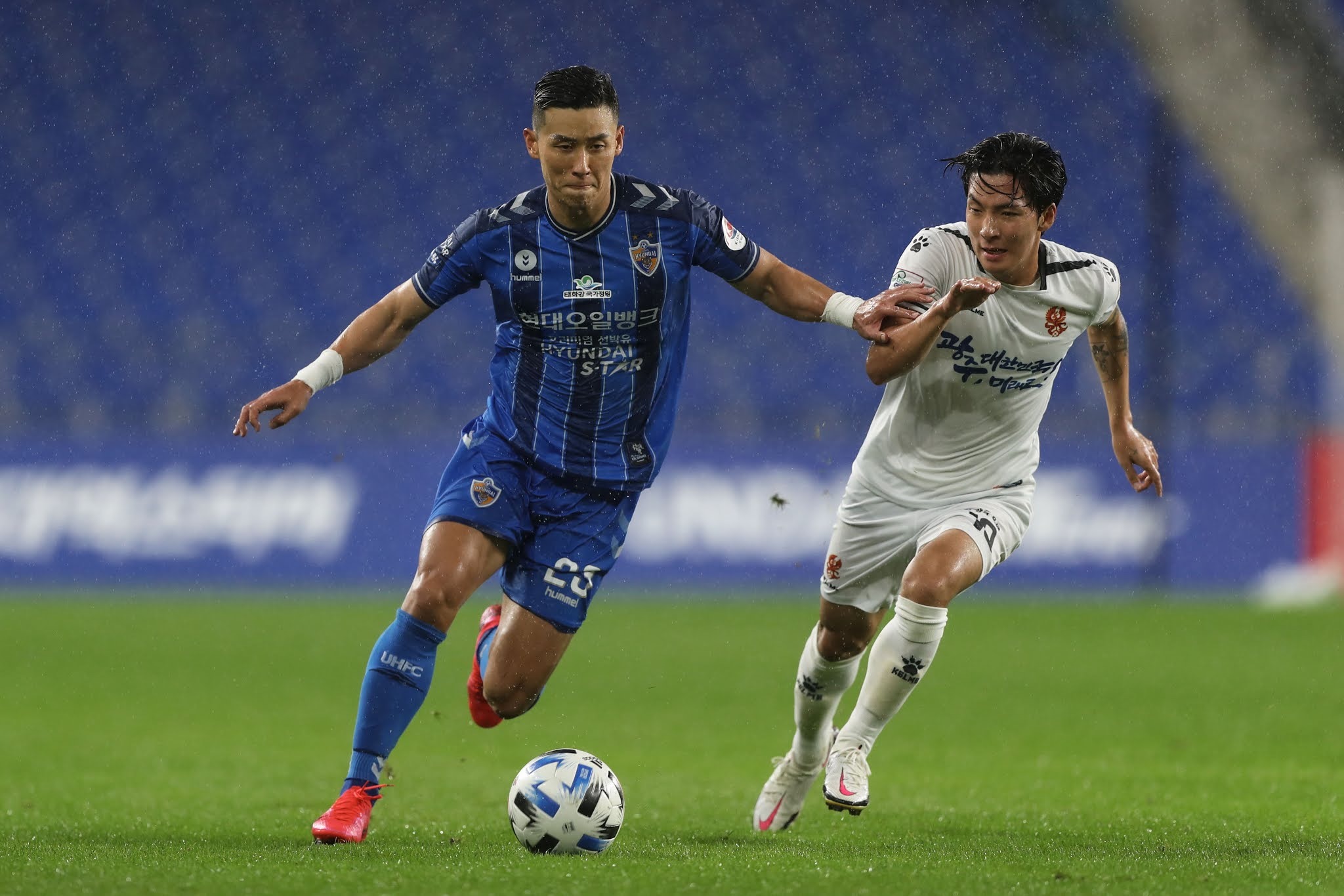 Nhận định soi kèo Gwangju vs Ulsan lúc 17h00 ngày 2/7/2025