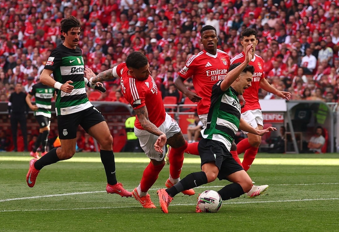 Nhận định soi kèo Benfica vs Sporting Lisbon lúc 03h15 ngày 6/12/2025