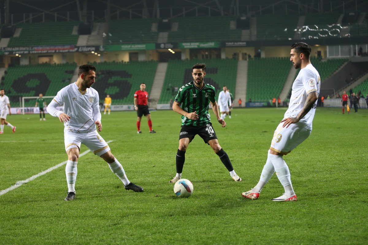 Nhận định soi kèo Sakaryaspor vs Manisa lúc 0h00 ngày 27/12/2025