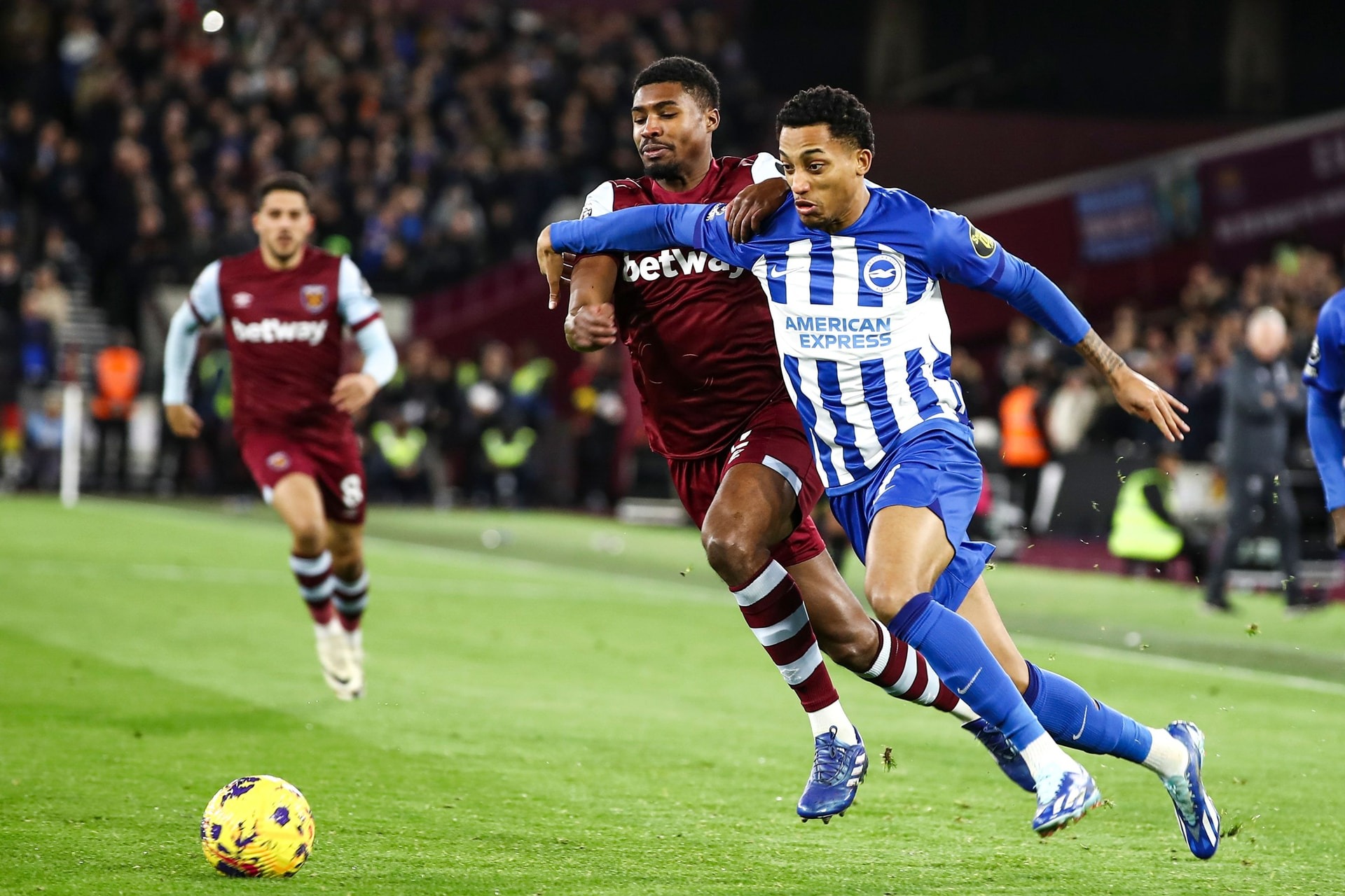 Nhận định soi kèo West Ham vs Brighton lúc 02h30 ngày 31/12/2025