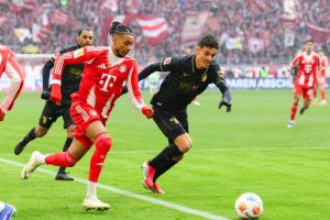 Bayern Munich vs Augsburg (21:30 – 24/01) | Xem lại trận đấu