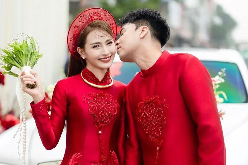 cau thu duc huy sinh nam bao nhieu